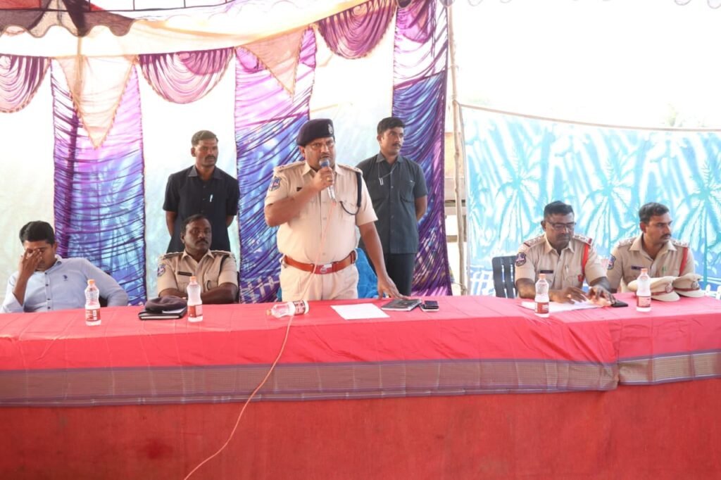 గ్రామ పంచాయతీ ఎన్నికలు ప్రశాంతంగా జరిగేందుకు ప్రజలు సహకరించాలి: జిల్లా ఎస్పీ డి.వి. శ్రీనివాస రావు,