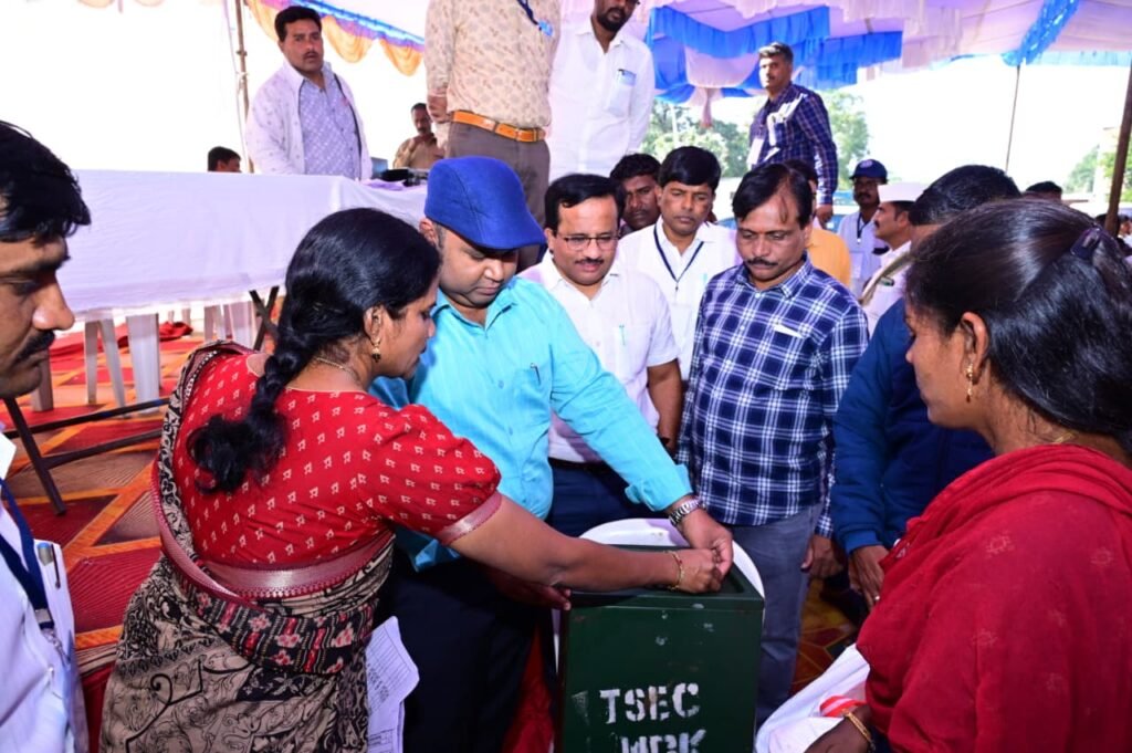 సజావుగా ఎన్నికల నిర్వహణ,చెక్ లిస్ట్ చూసుకోవాలి,జిల్లా ఎన్నికల అధికారి,కలెక్టర్ రాహుల్ రాజు..