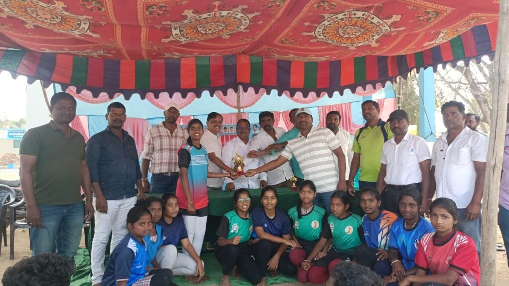 బహుమతులు-అందజేత