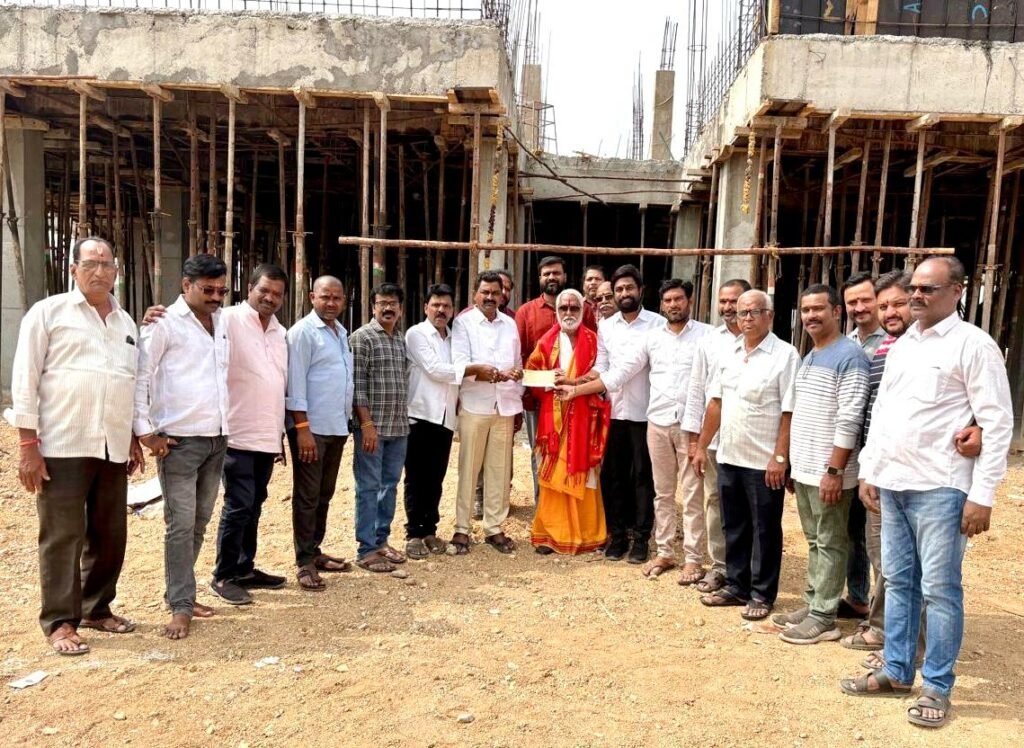 బీరంగూడ అయ్యప్ప ఆలయ నిర్మాణానికి సాయి భజన మండలి భారీ విరాళం.