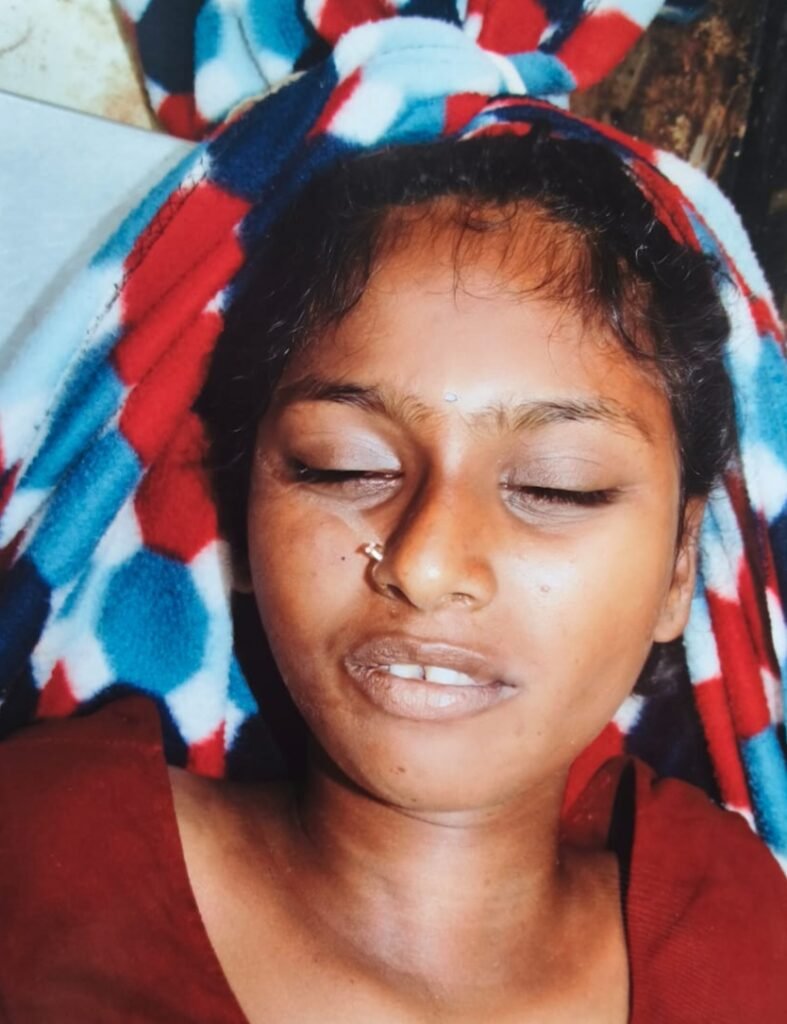 చికిత్స పొందుతూ మహిళ మృతి.