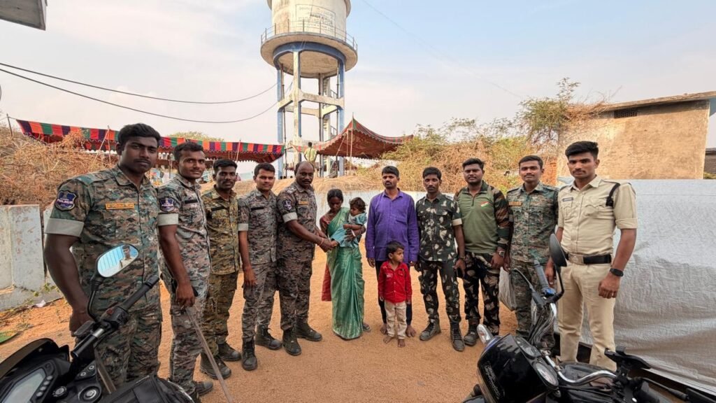 ఏడుపాయల జాతరలో చిన్నారి వెండి కడియాలు అపహరించేందుకు యత్నించిన వ్యక్తి పట్టివేత.