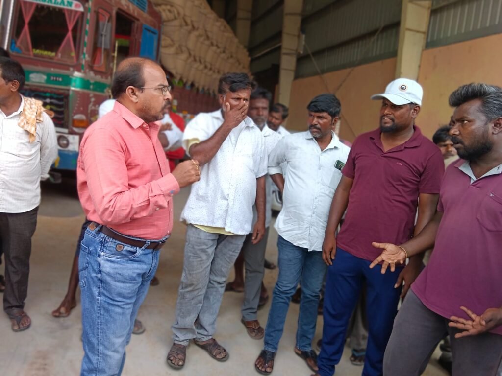 లారీలు పంపించండి సారు.