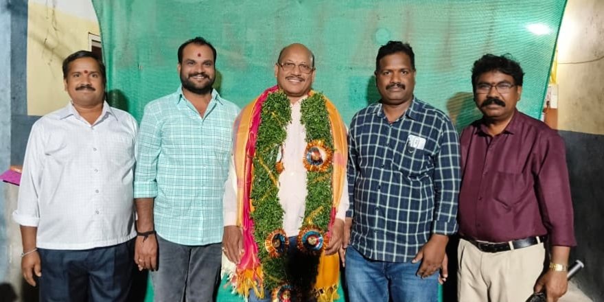 టీఎన్జీవో తాలూకా అధ్యక్షుడు జక్కుల శ్రీనివాసులకు సాయిబాబా కాలనీ అభివృద్ధి కమిటీ ఆధ్వర్యంలో ఘన సన్మానం