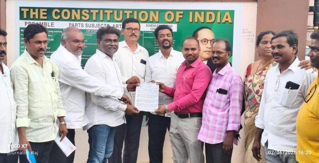 ఎం ఆర్ పి ఎస్ యువసేన అధ్యక్షులుగారావూరి రాజు మాదిగ.
