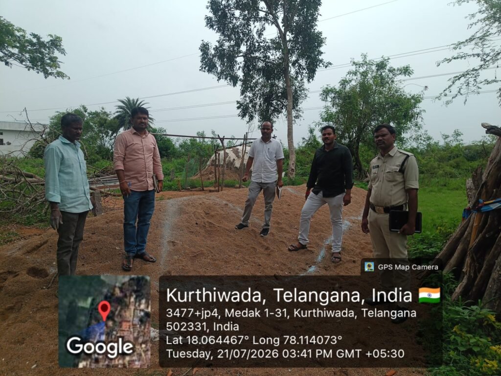 కుర్తివాడలో అక్రమ ఇసుక నిల్వలు గుర్తింపు–154 ట్రాక్టర్ ట్రిప్పుల ఇసుక సీజ్.