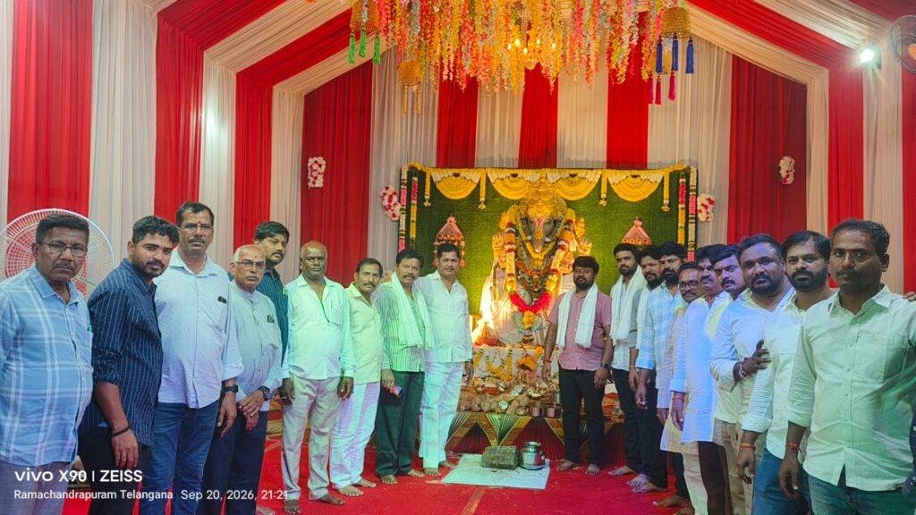మల్లికార్జున హిల్స్‌లో ఘనంగా గణేష్ నవరాత్రోత్సవాలు.