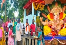 వినాయకుడి సన్నిధిలో స్నేహ యూత్ అన్నదానం.